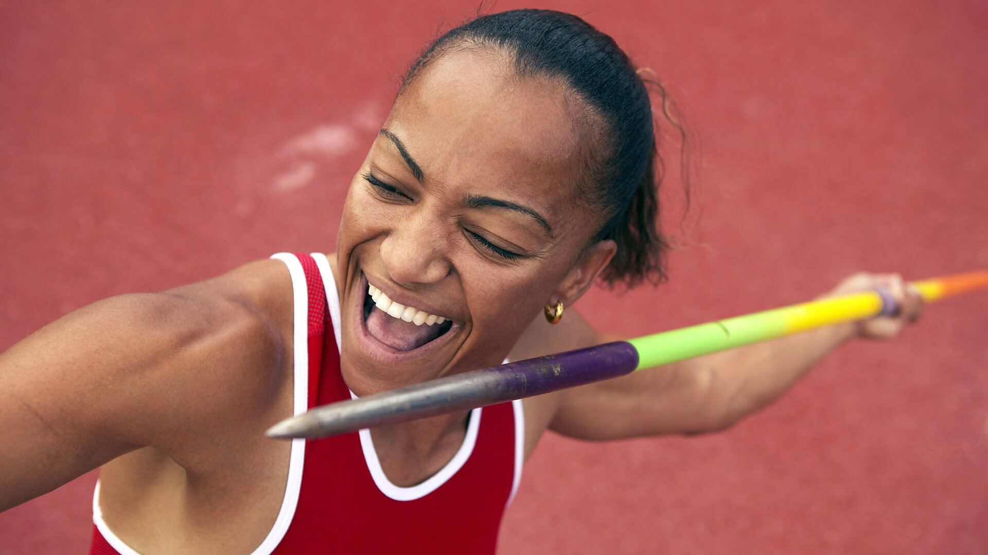 爱游戏官网首页-电竞行业的“明星孵化器”：从训练营到巨星的成长路径，电竞网红孵化公司